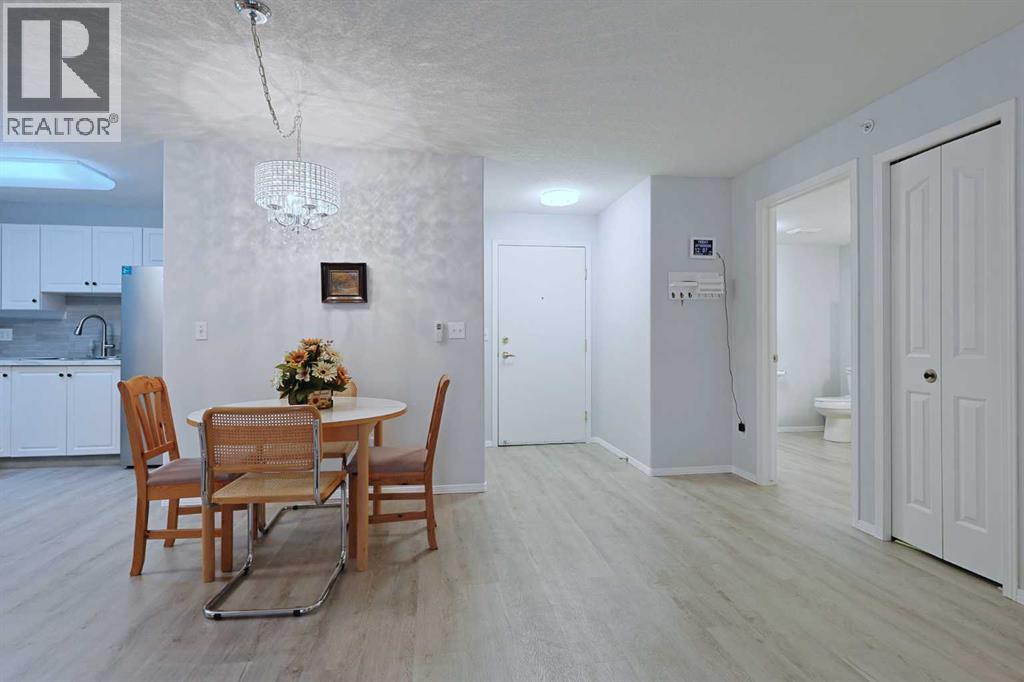 Single Family House for Sale in   Prominence Rise SW Patterson Calgary 