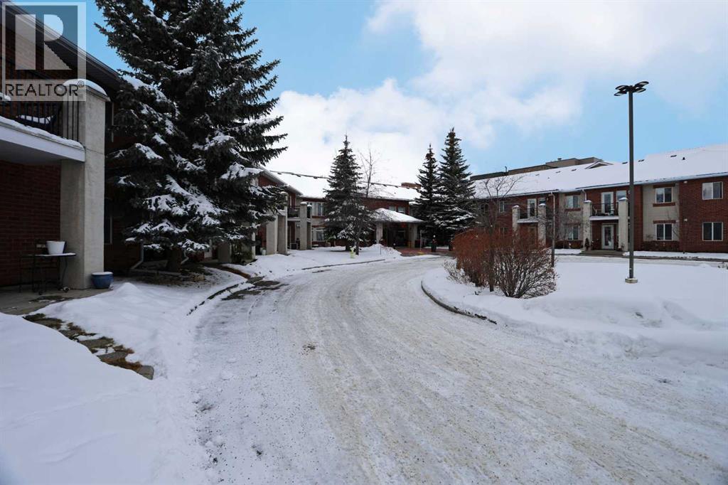 Single Family House for Sale in   Prominence Rise SW Patterson Calgary 