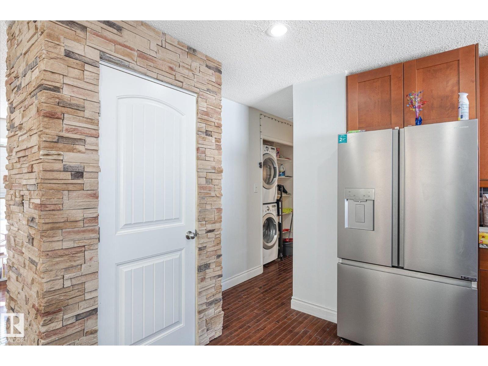 2520 116 ST NW, Edmonton