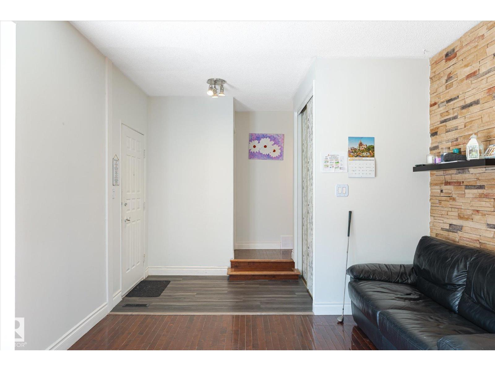 2520 116 ST NW, Edmonton