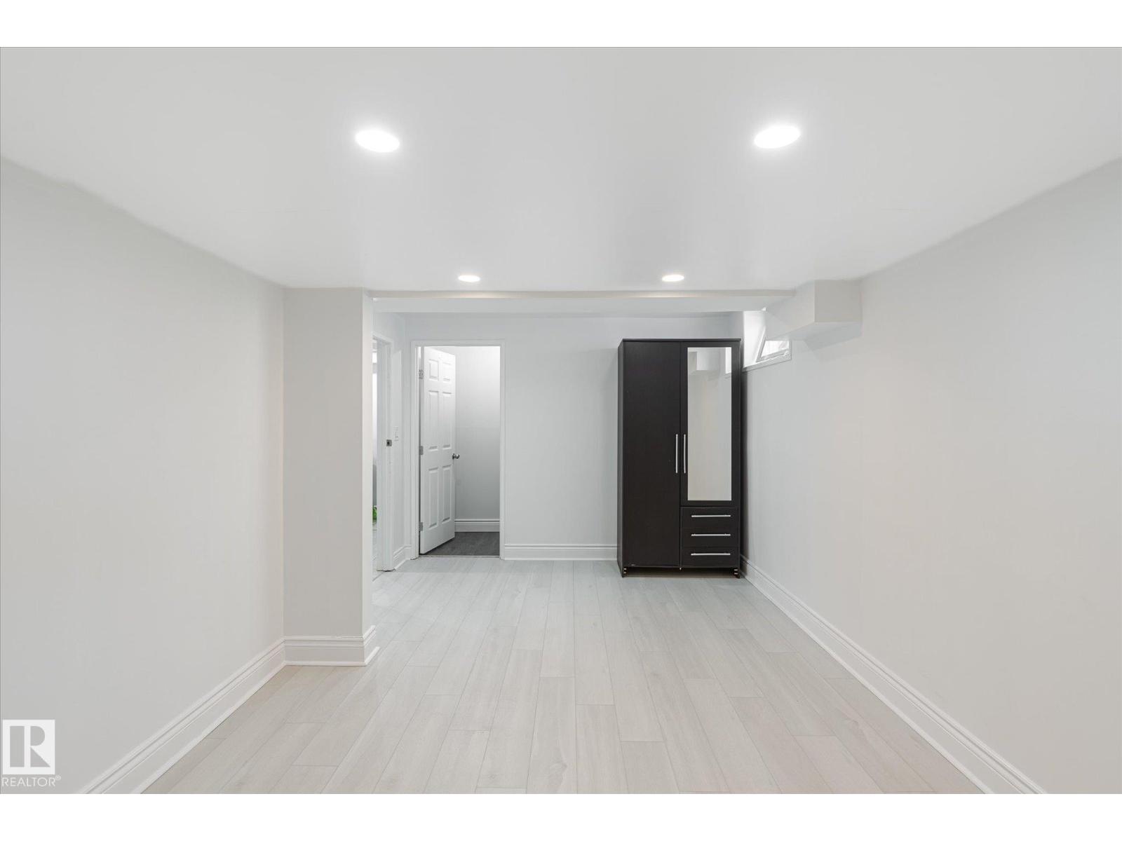 2520 116 ST NW, Edmonton