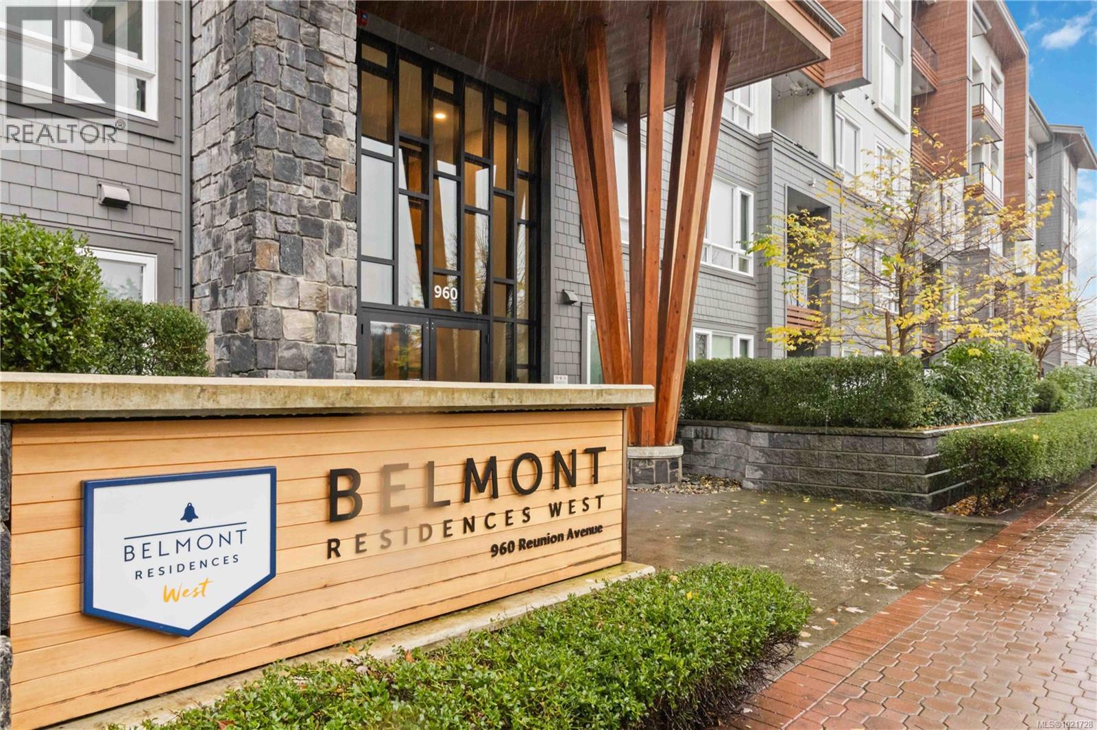 203 960 Reunion Ave, Langford