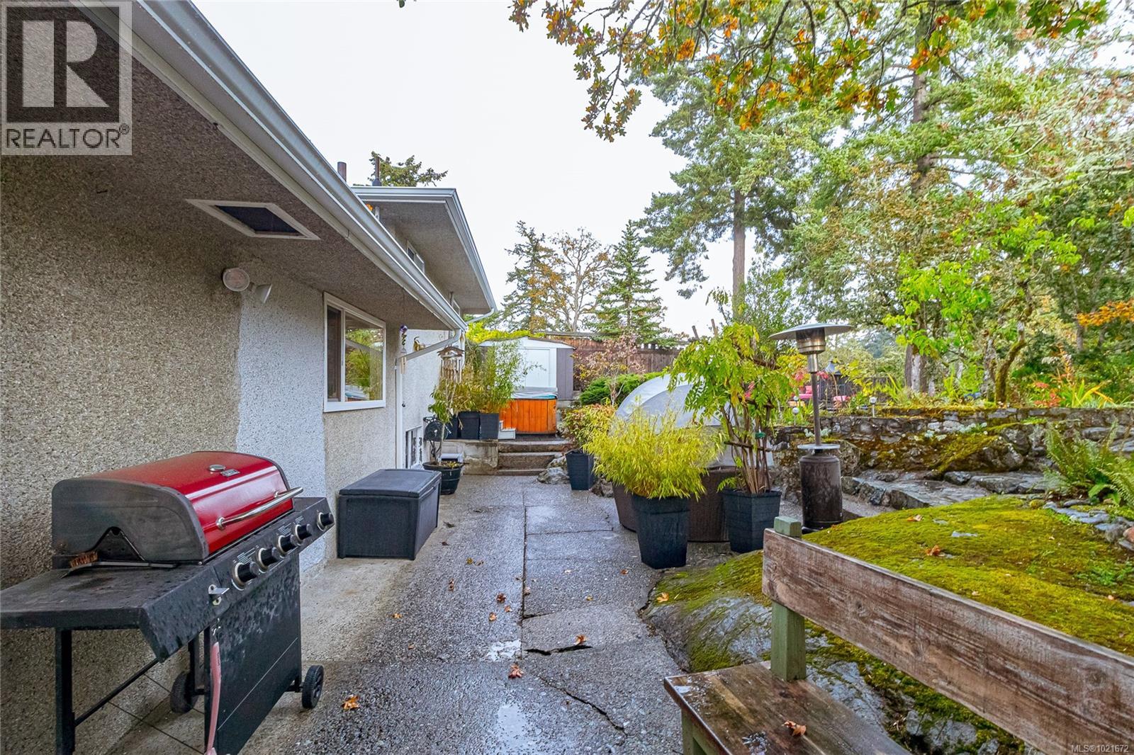  3837 Wilkinson Road, Saanich