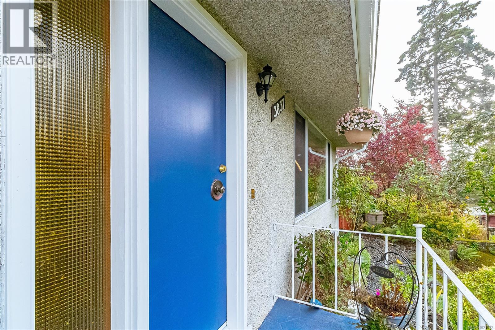  3837 Wilkinson Road, Saanich