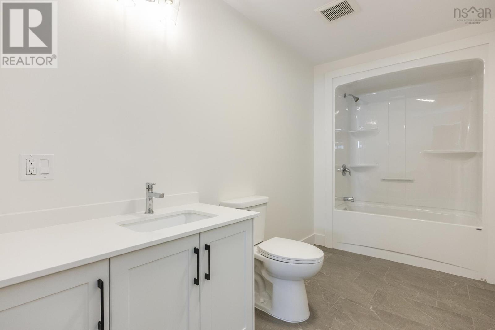 Property 28 of 31 of 18 Whidden Avenue