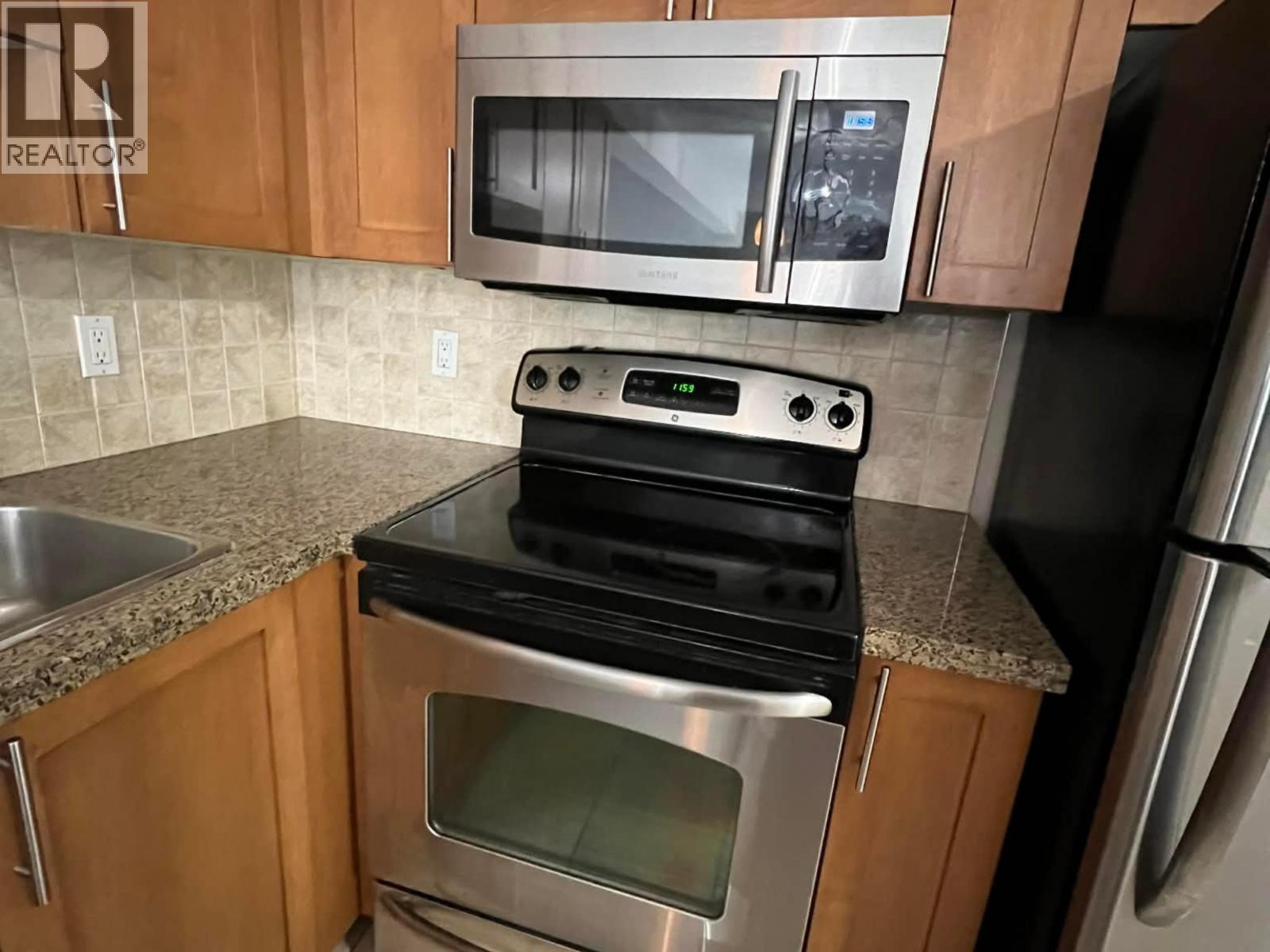 104 2373 ATKINS AVENUE, Port Coquitlam