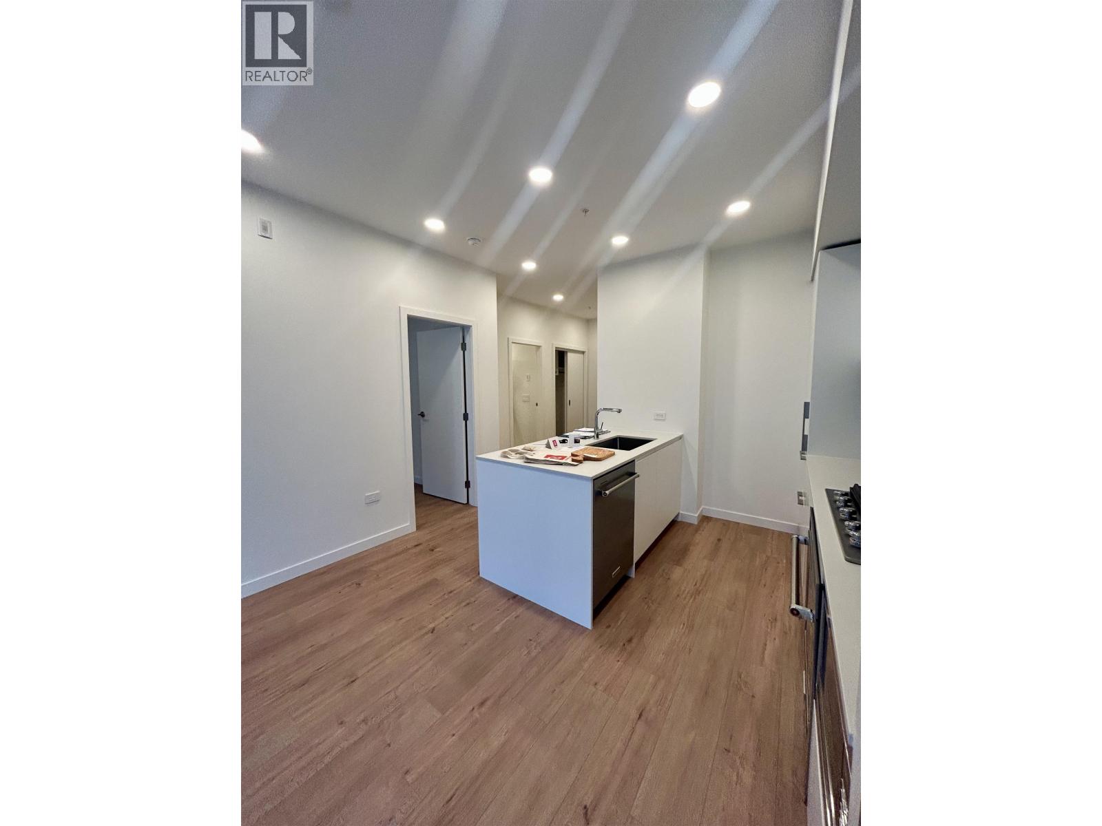 501 1504 SCOTT CRESCENT, Squamish