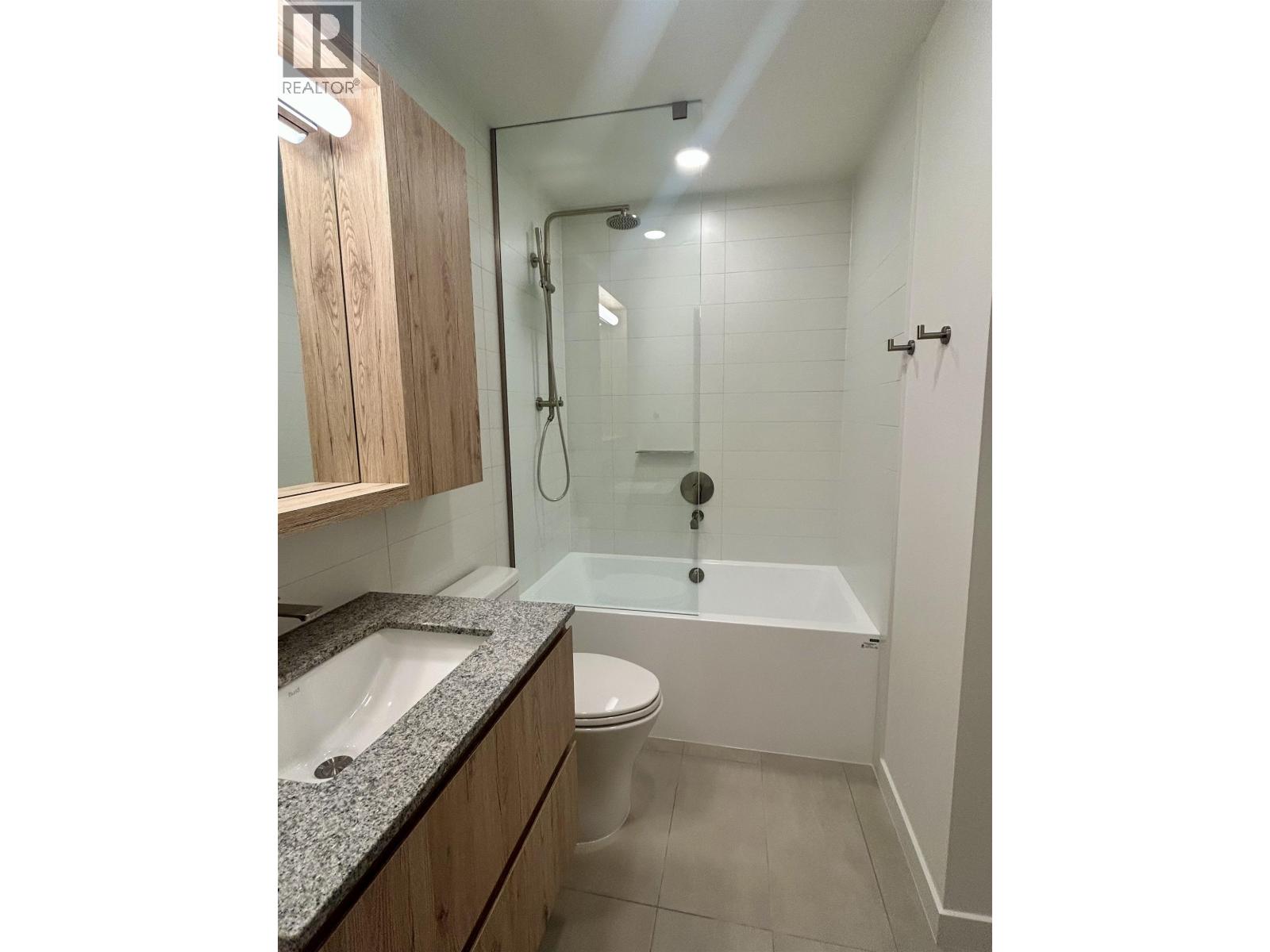 501 1504 SCOTT CRESCENT, Squamish