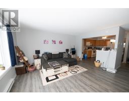 Kitchen - 108 - 497 Birmingham Street W, Wellington North, ON N0G2L1 Photo 7