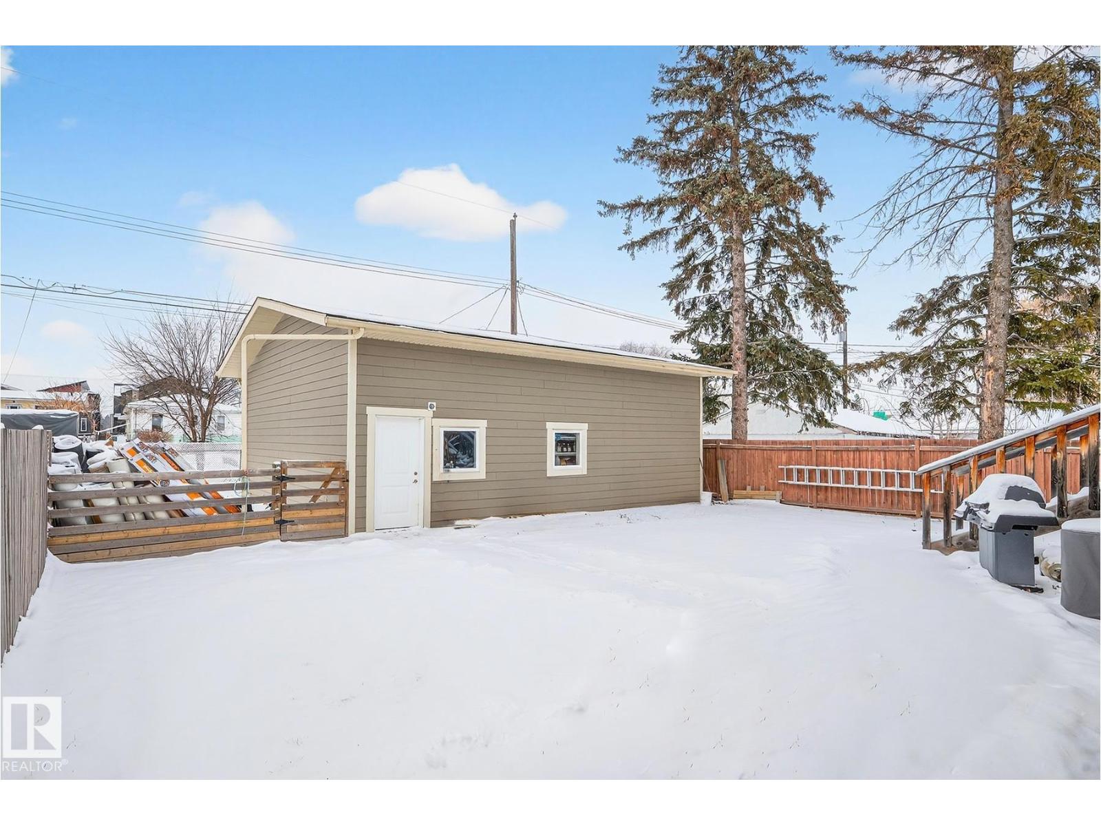 Single Family House Bungalow for Sale in   ST NW Edmonton 