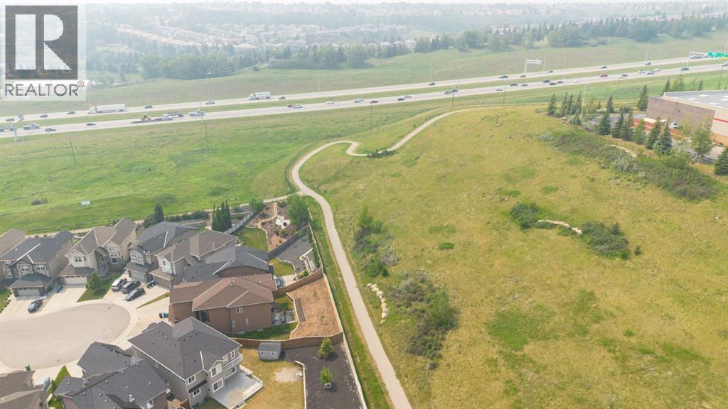 Single Family House for Sale in  Sherwood Hill NW Sherwood Calgary 