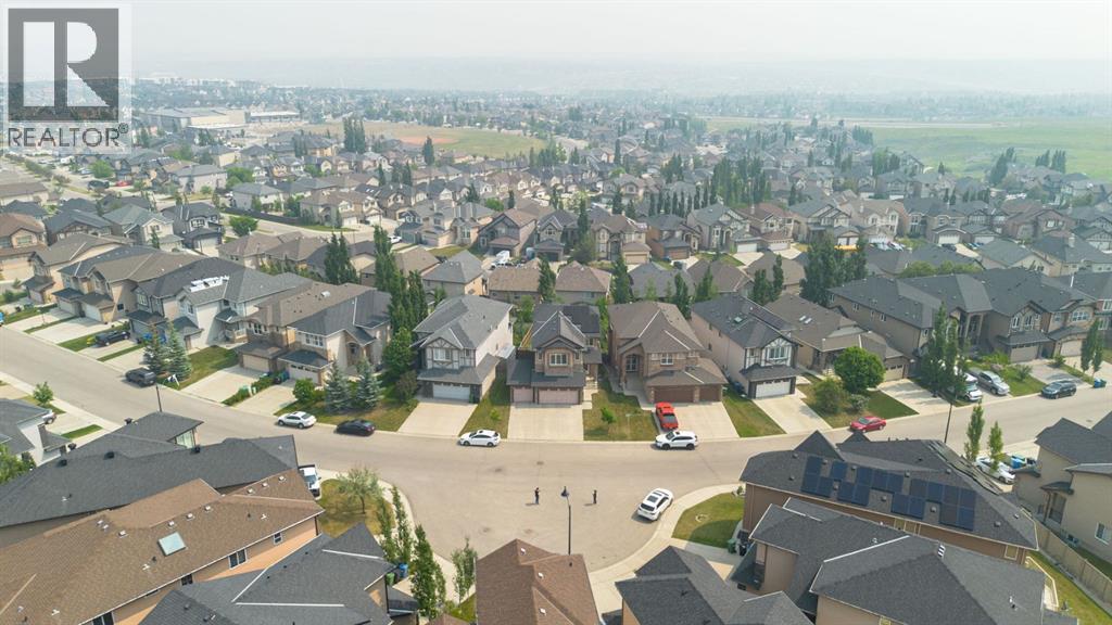 Single Family House for Sale in  Sherwood Hill NW Sherwood Calgary 