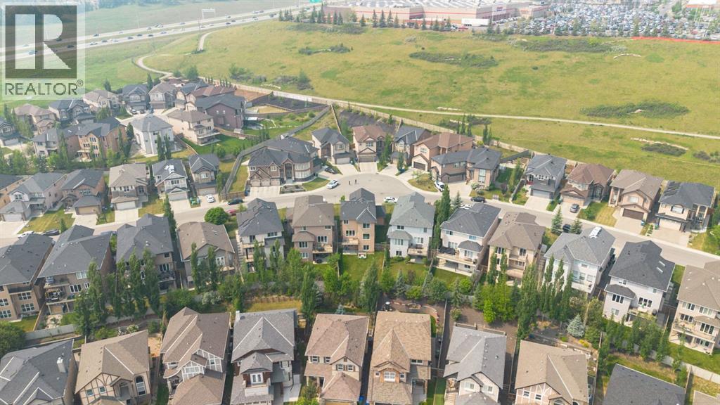 Single Family House for Sale in  Sherwood Hill NW Sherwood Calgary 