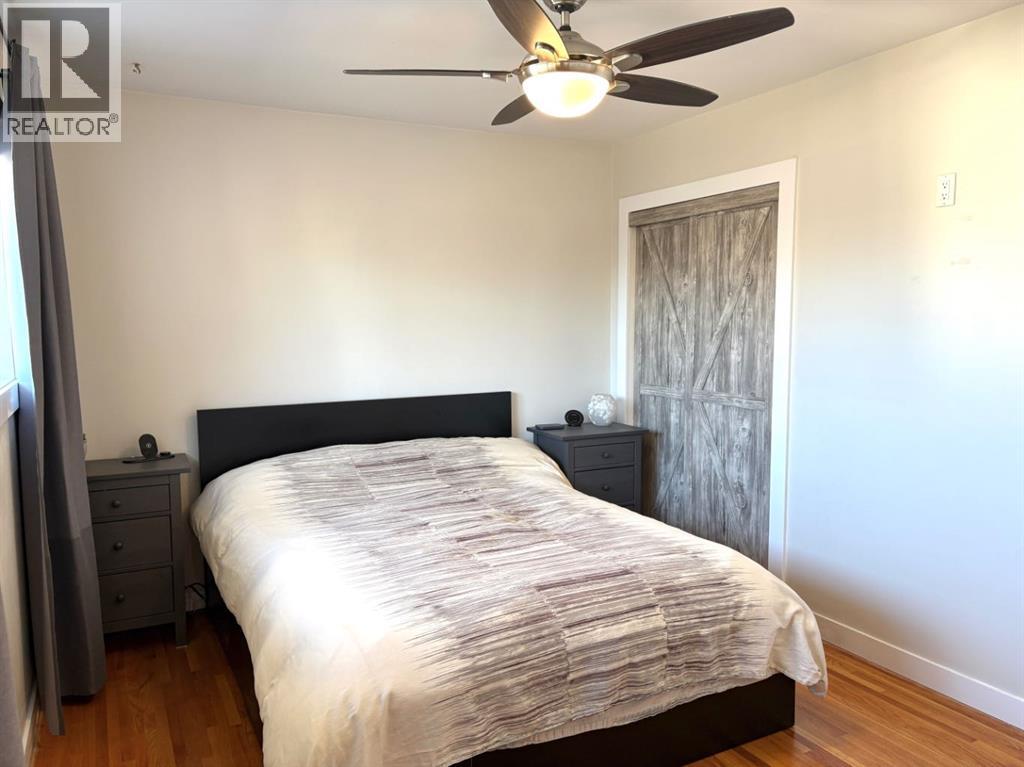 Single Family House Bungalow for Sale in  Glenpatrick Drive SW Glenbrook Calgary 