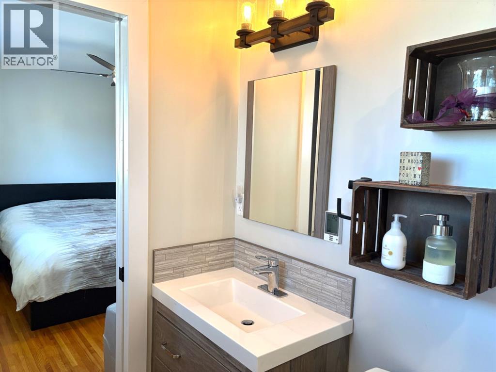 Single Family House Bungalow for Sale in  Glenpatrick Drive SW Glenbrook Calgary 