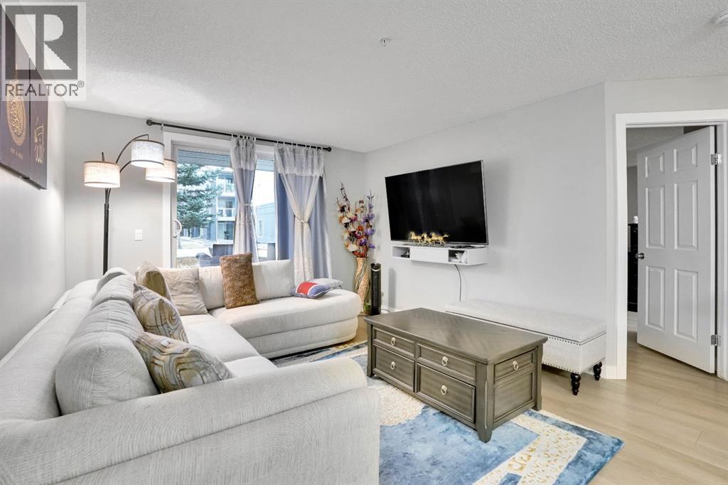 Single Family House for Sale in    Street NE Monterey Park Calgary 