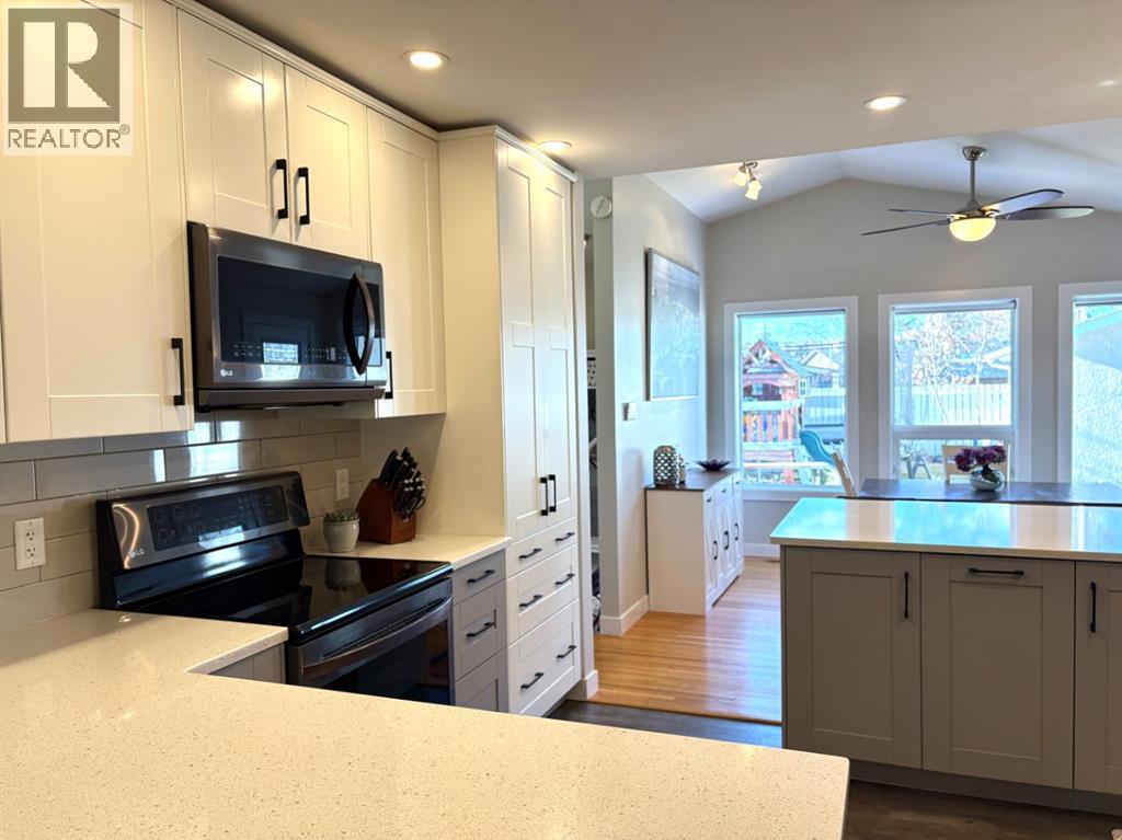 Single Family House Bungalow for Sale in  Glenpatrick Drive SW Glenbrook Calgary 