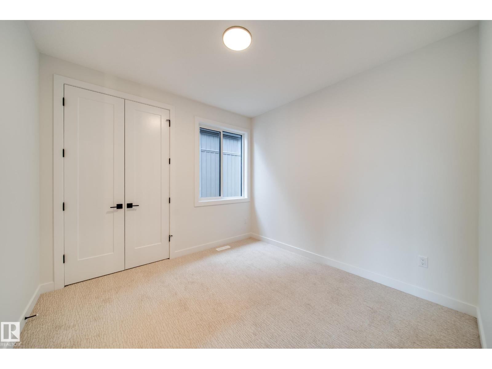 6003 111 AV NW, Edmonton