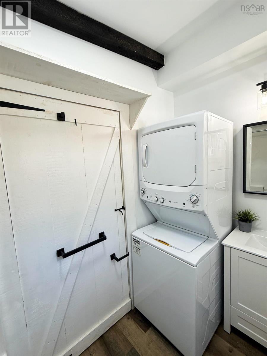 Property 27 of 47 of 4035 SISSIBOO Road