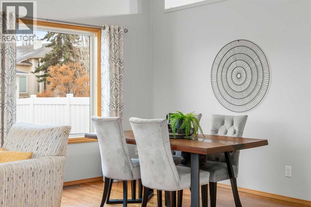 Single Family House Bungalow for Sale in  Hidden Vale Close NW Hidden Valley Calgary 