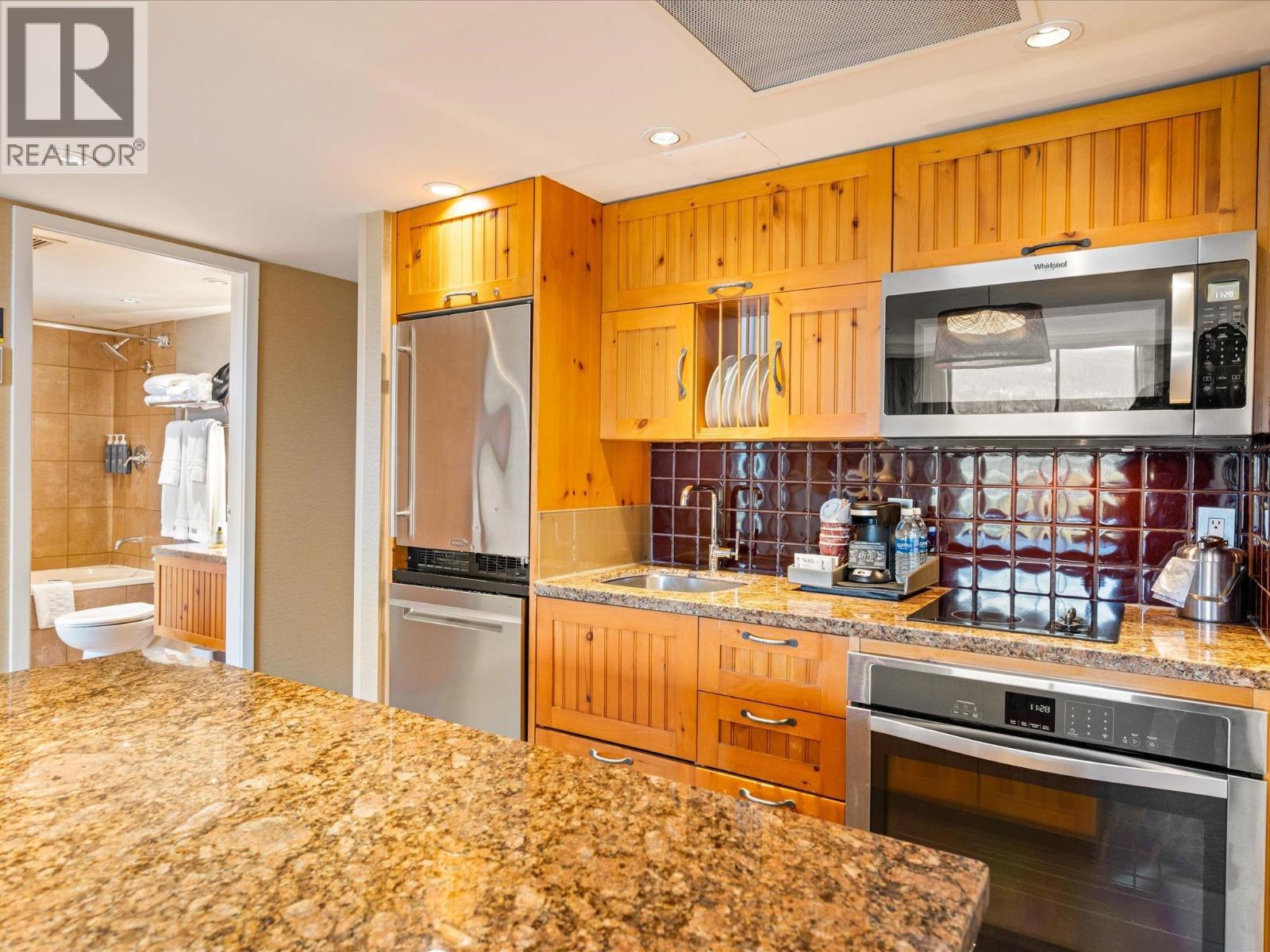 854 4090 WHISTLER WAY, Whistler