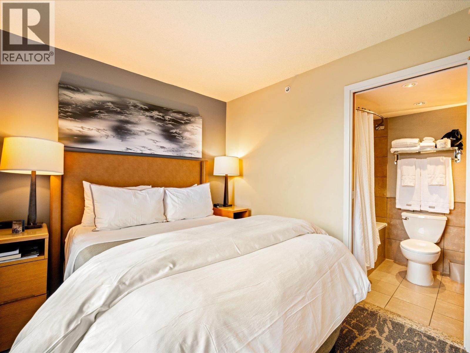 854 4090 WHISTLER WAY, Whistler