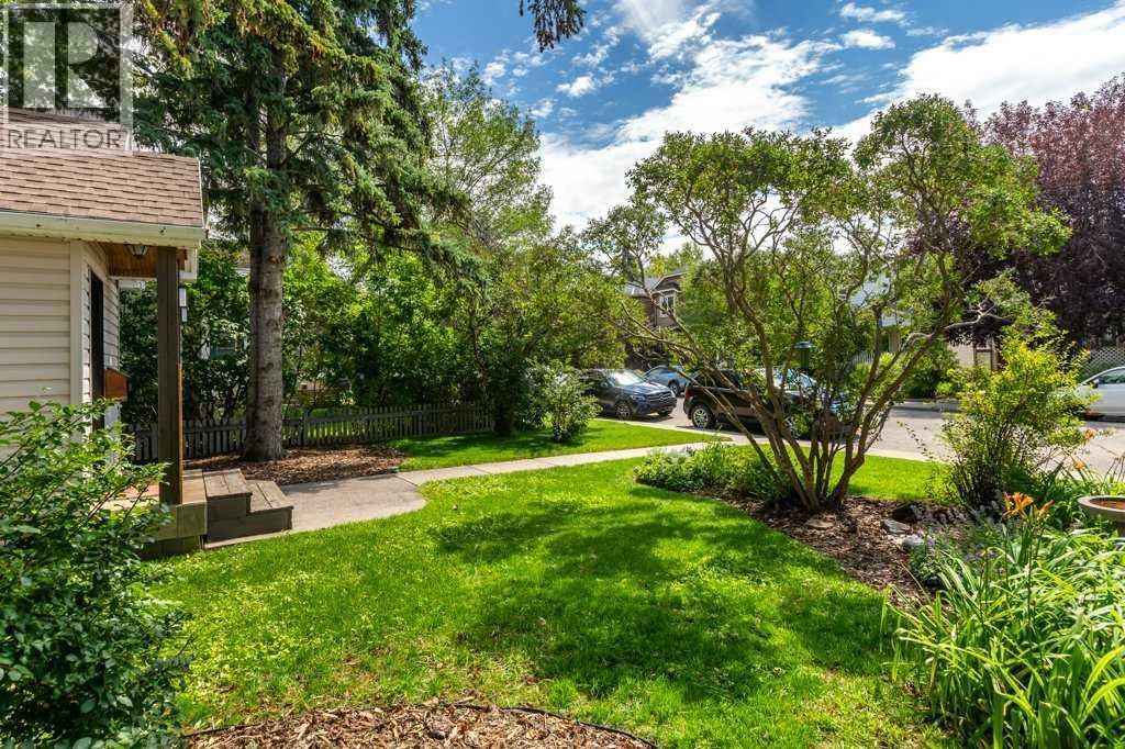 Single Family House for Sale in   Avenue NE Tuxedo Park Calgary 