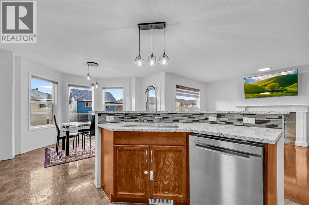 Single Family House for Sale in  Saddlecrest Park NE Saddle Ridge Calgary 