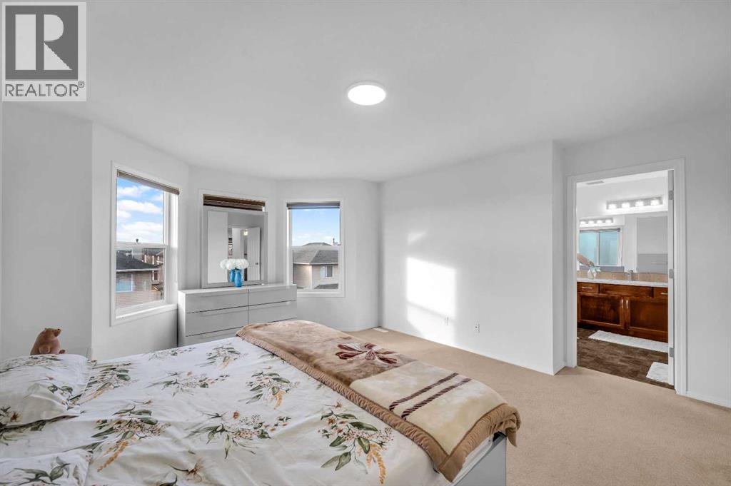 Single Family House for Sale in  Saddlecrest Park NE Saddle Ridge Calgary 