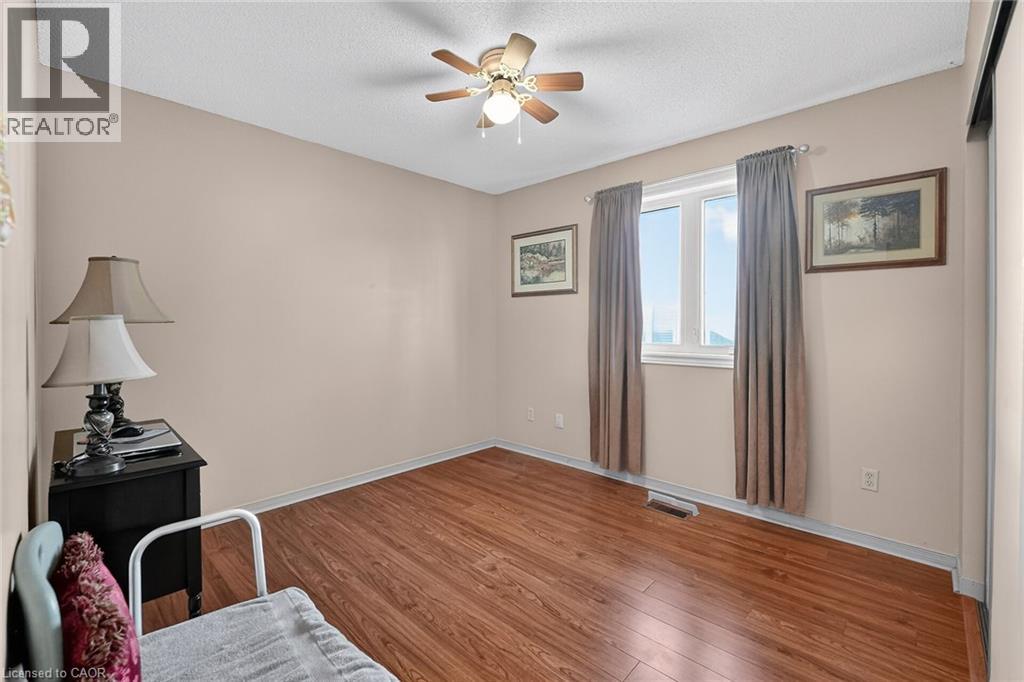 #97 122 BUNTING Road - 19