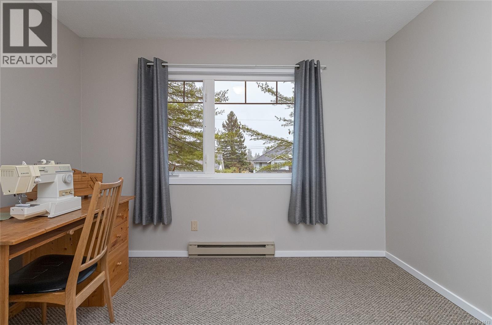 7906 Patterson Rd, Central Saanich