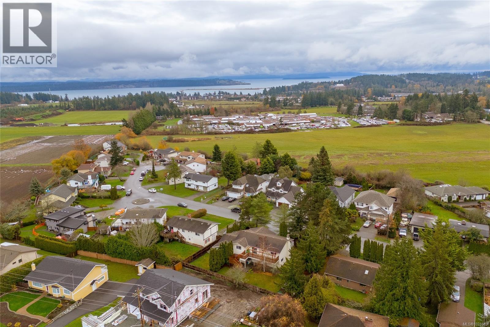 7906 Patterson Rd, Central Saanich