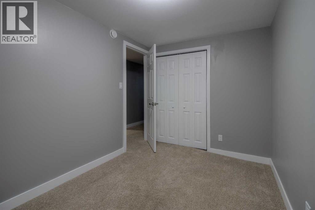 Single Family House Bungalow for Sale in  th Avenue S Glendale Lethbridge 