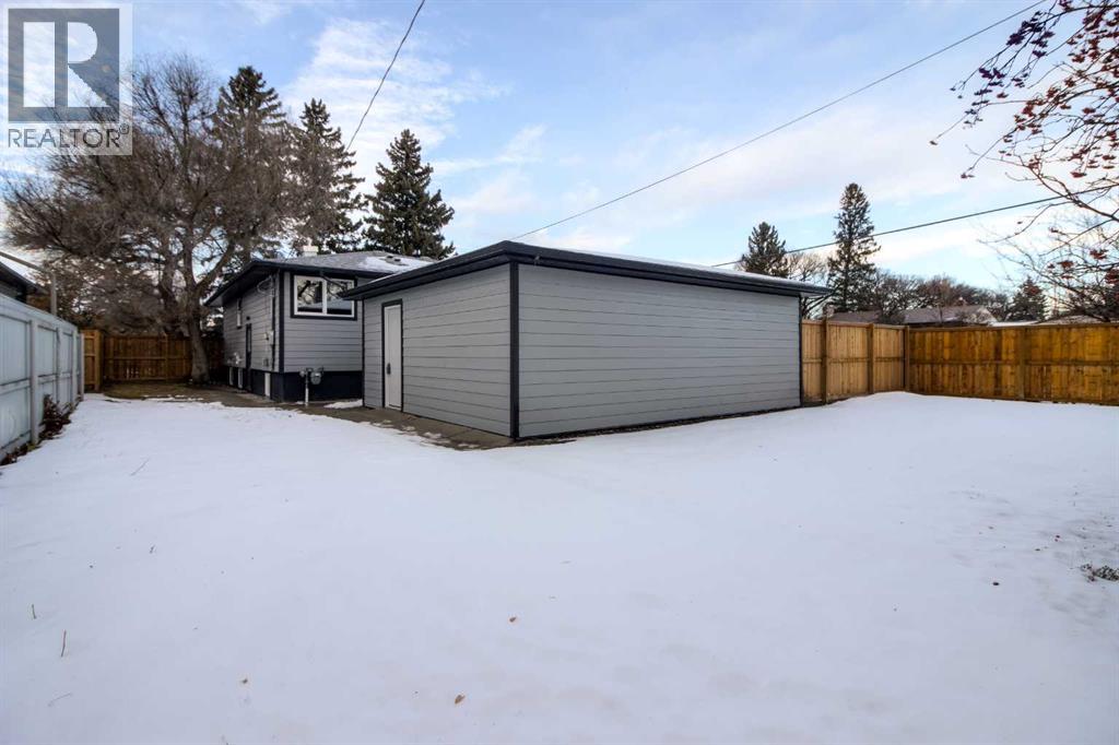 Single Family House Bungalow for Sale in  th Avenue S Glendale Lethbridge 