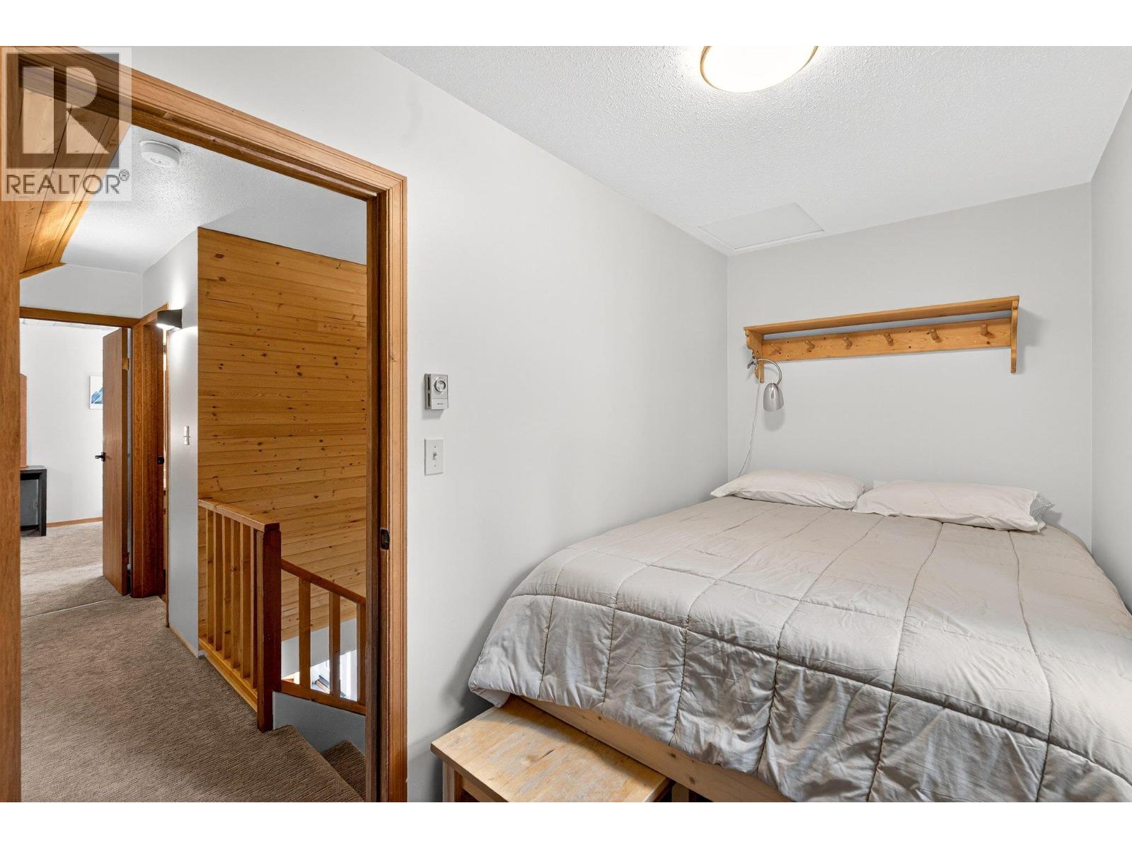 103 Whitetail Road Unit# 102, Apex Mountain