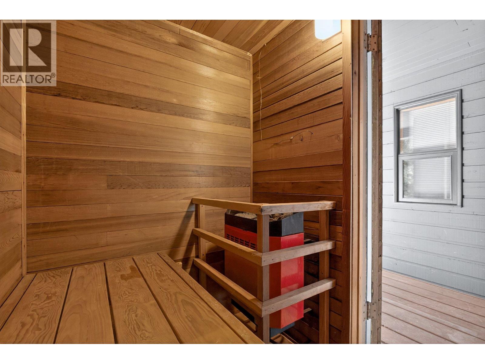 103 Whitetail Road Unit# 102, Apex Mountain