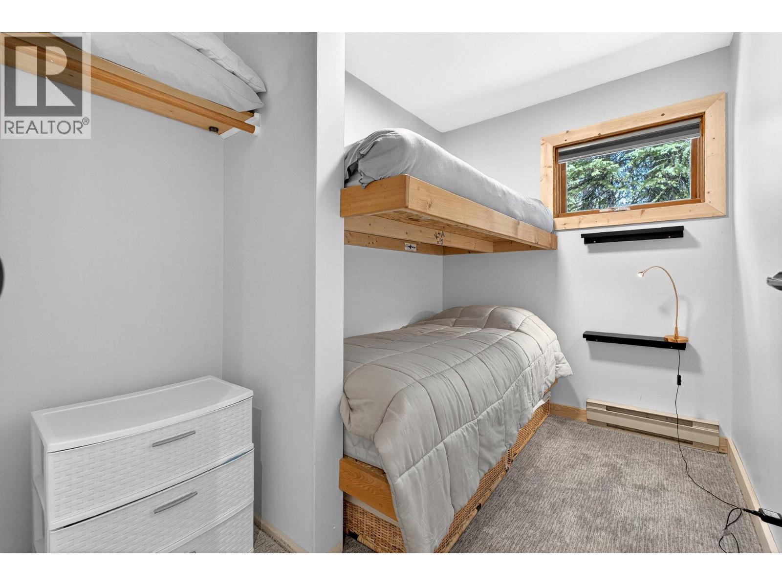 103 Whitetail Road Unit# 102, Apex Mountain