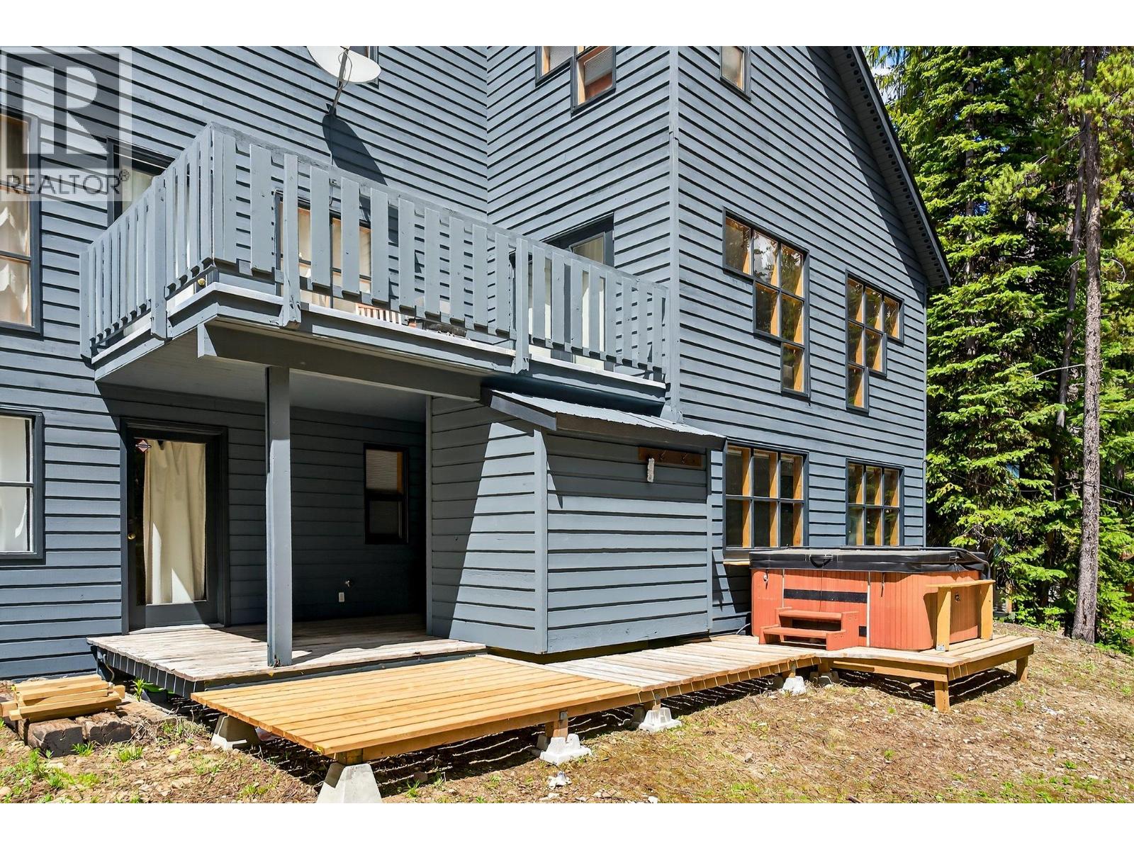 103 Whitetail Road Unit# 102, Apex Mountain