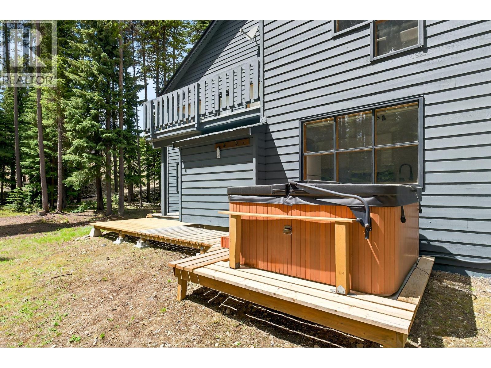 103 Whitetail Road Unit# 102, Apex Mountain