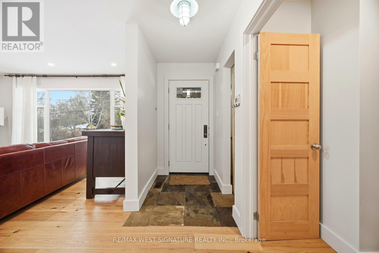 478 MAIN STREET - 4
