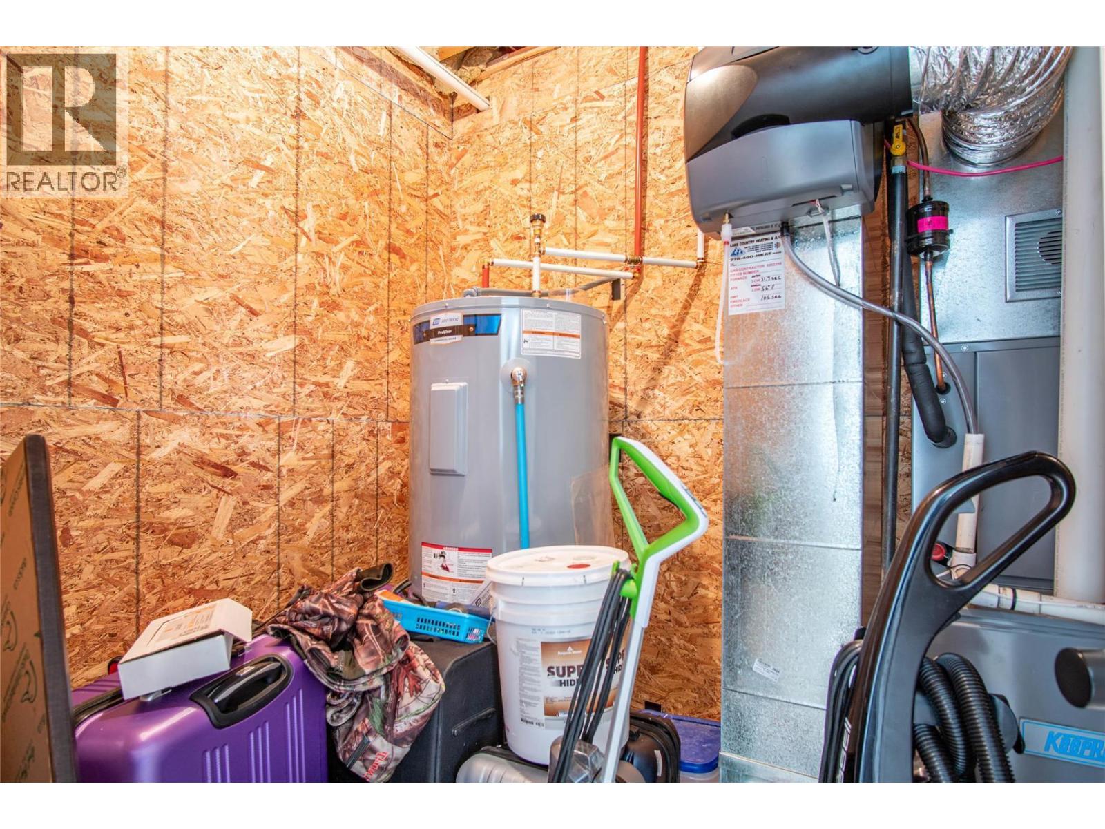  10335 Long Road, Lake Country