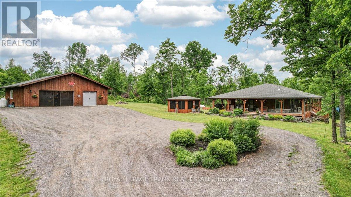 944 STEENBURG LAKE ROAD N - 1