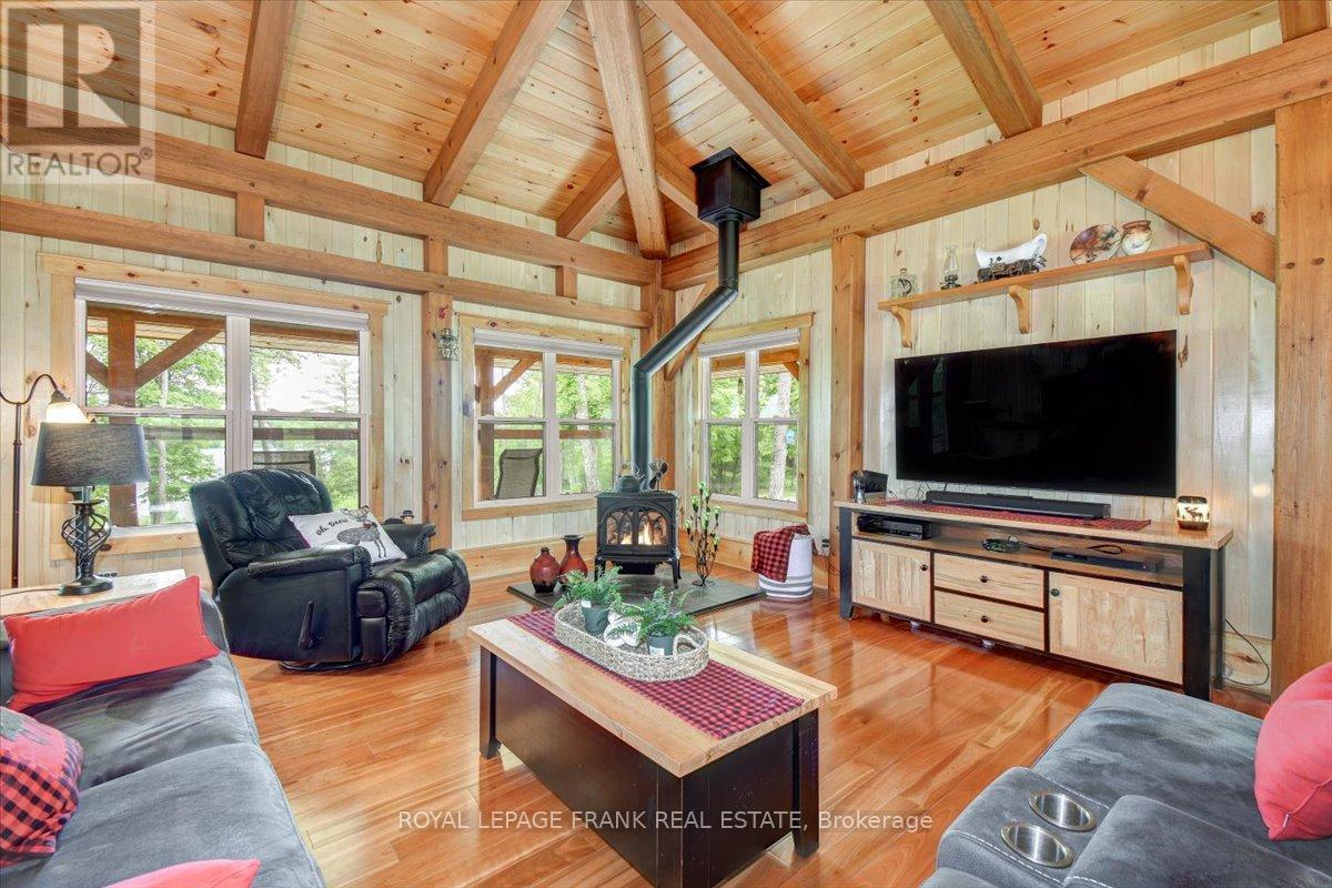 944 STEENBURG LAKE ROAD N - 12