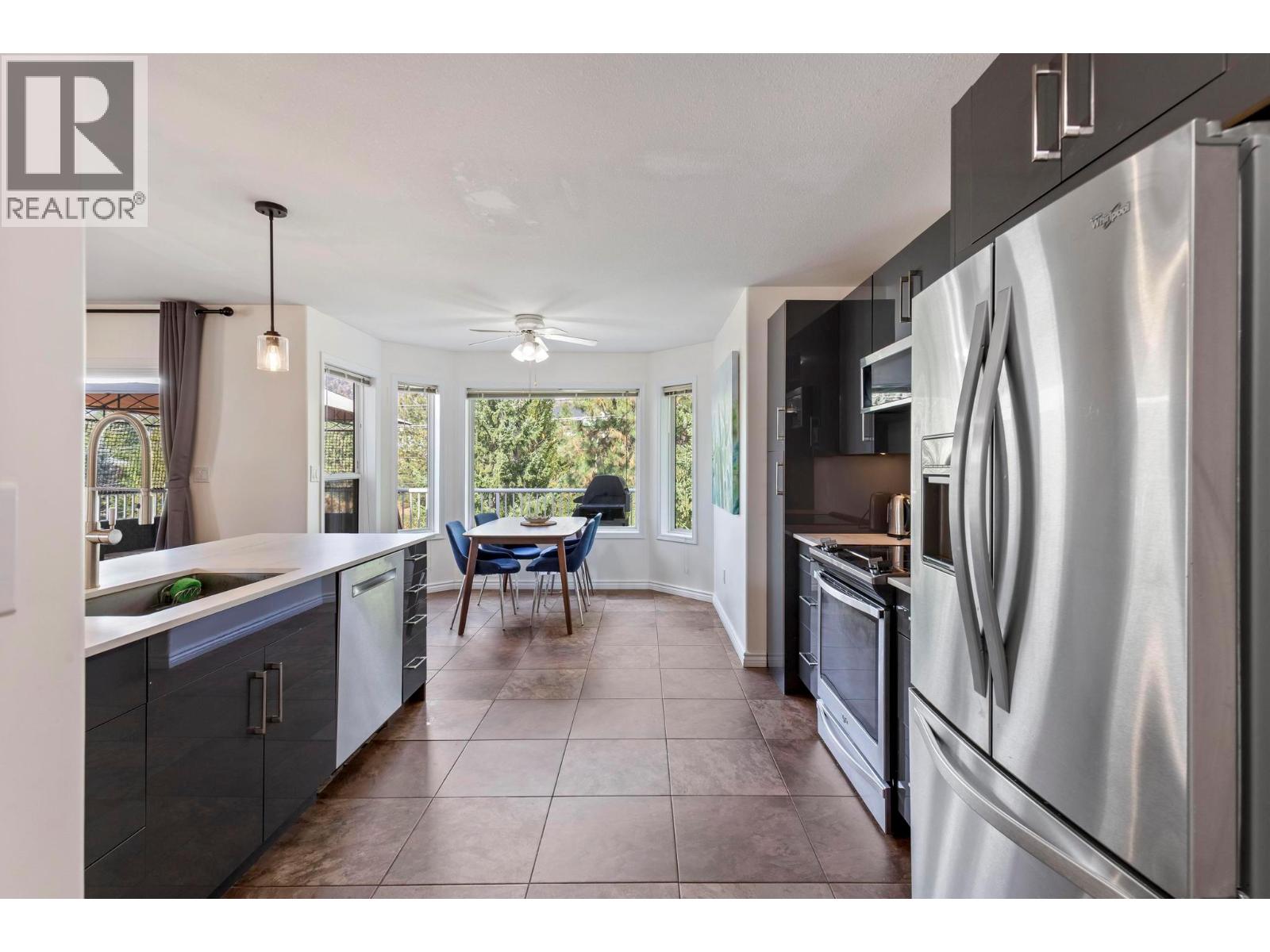  2098 Sunview Drive, West Kelowna