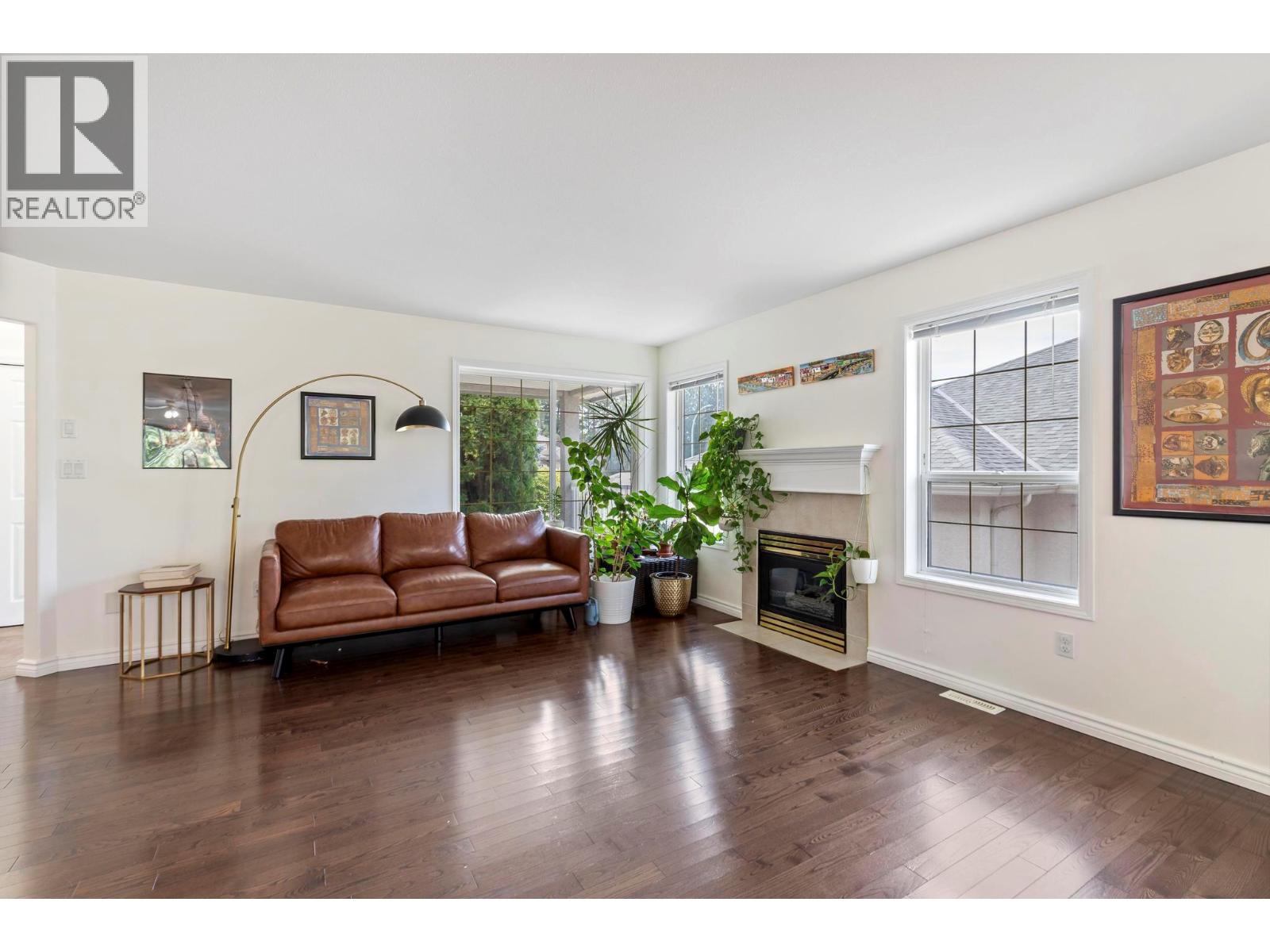  2098 Sunview Drive, West Kelowna