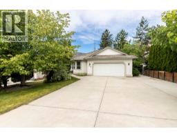  2098 Sunview Drive, West Kelowna