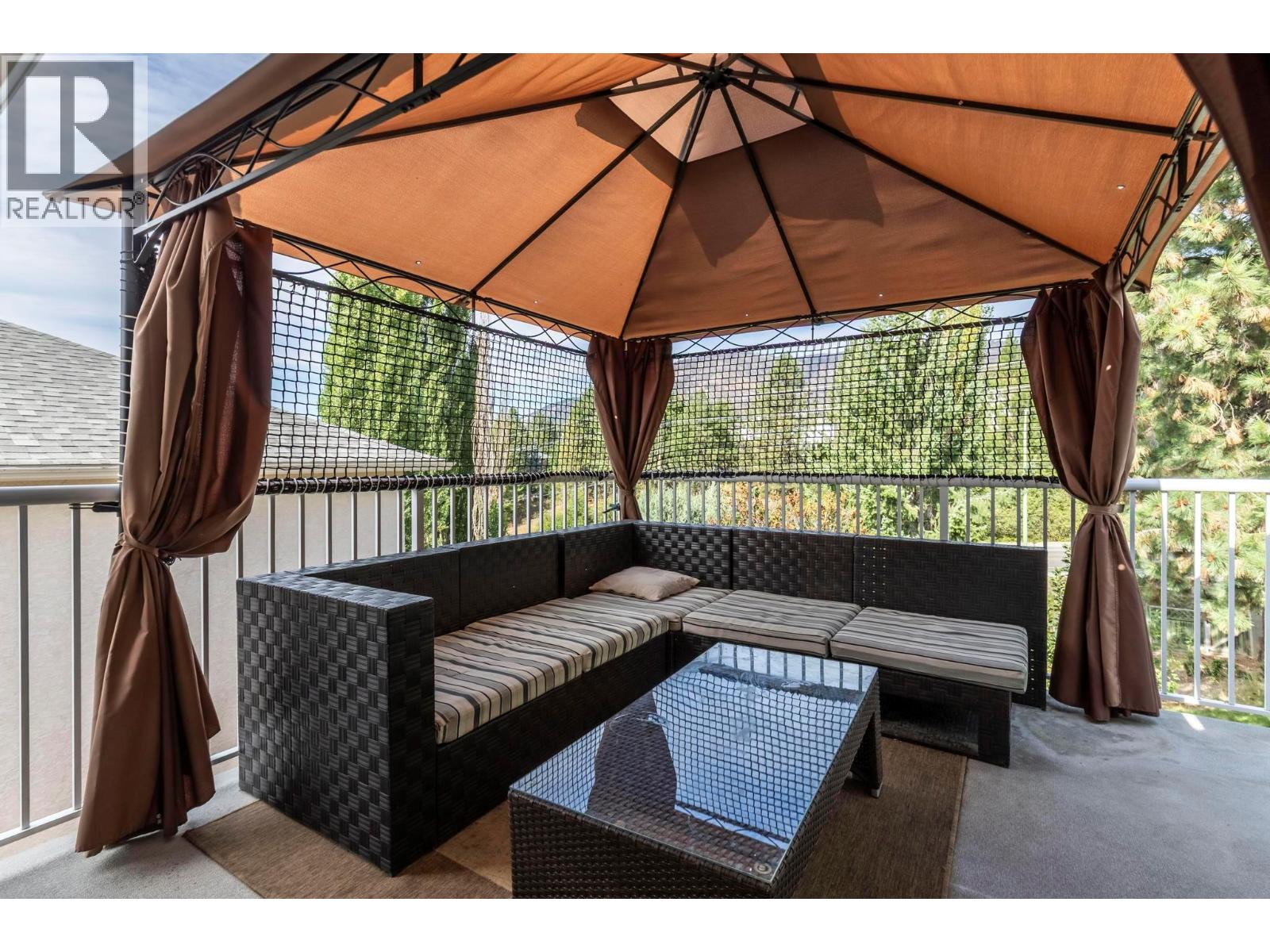  2098 Sunview Drive, West Kelowna