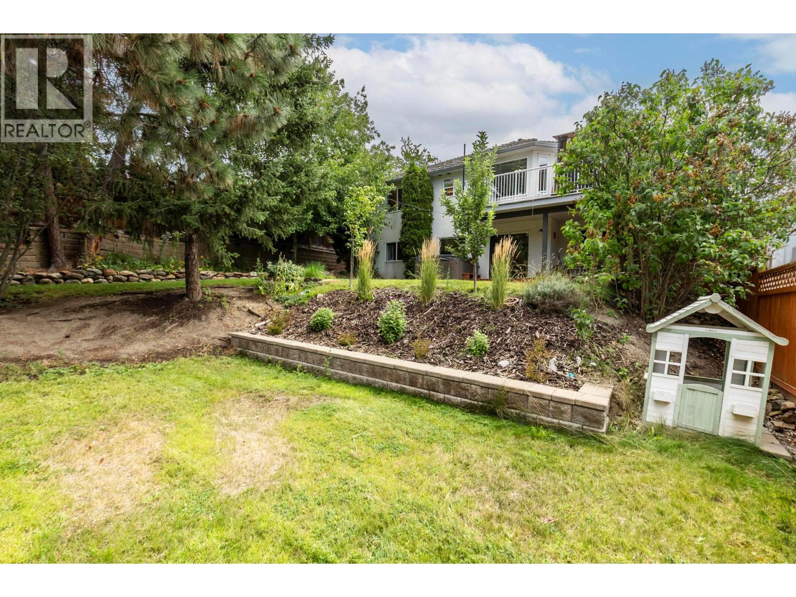  2098 Sunview Drive, West Kelowna