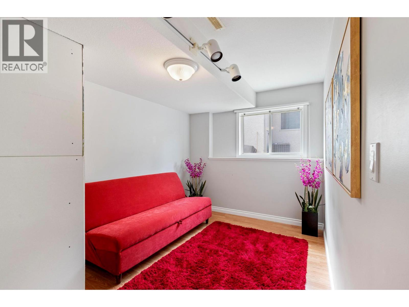  2098 Sunview Drive, West Kelowna