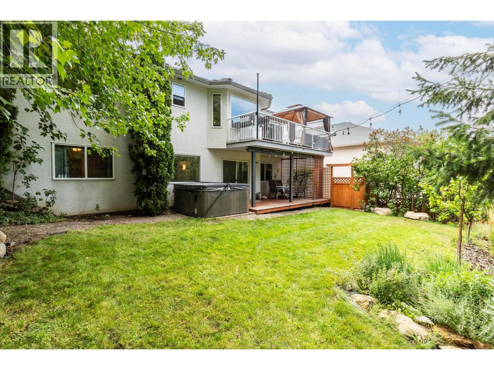  2098 Sunview Drive, West Kelowna